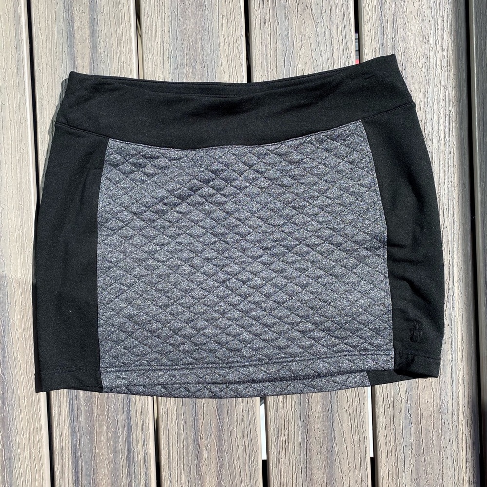 Smart wool mini skirt.
